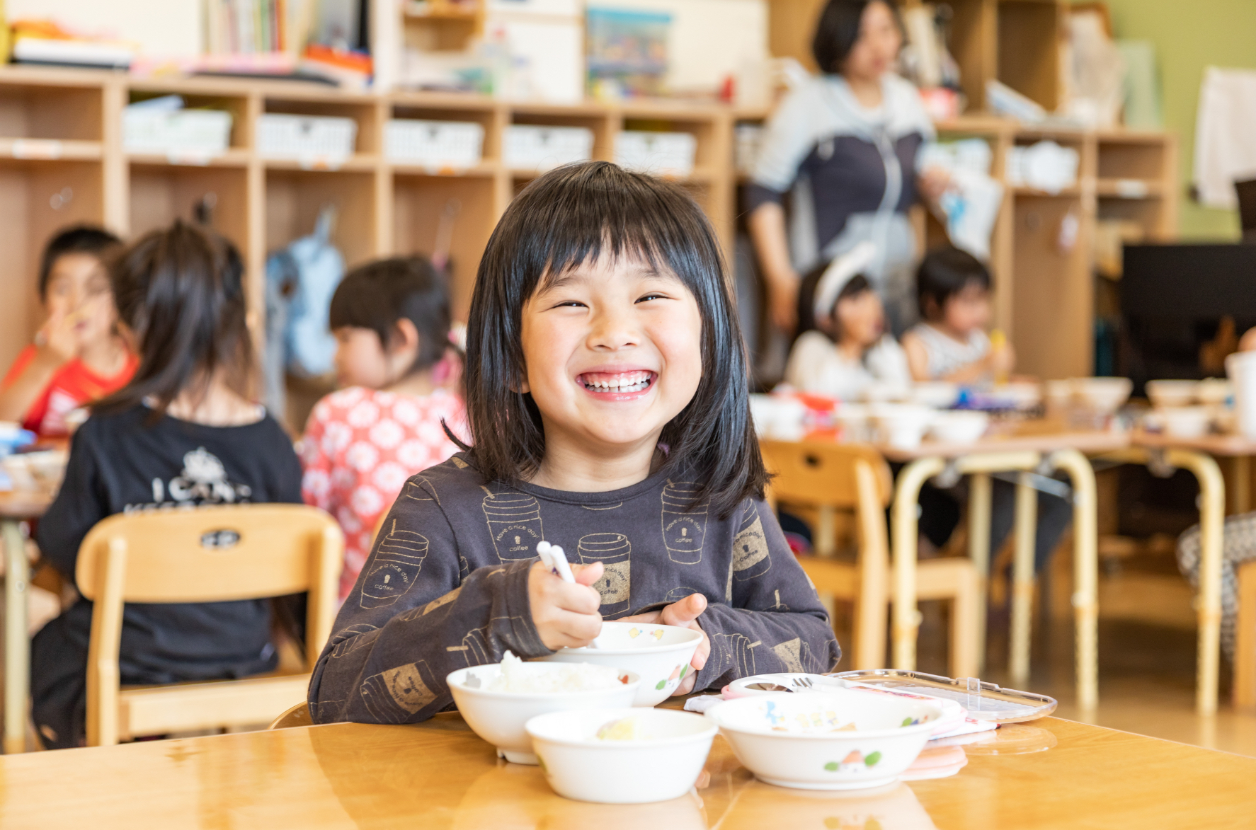 座っているご老人